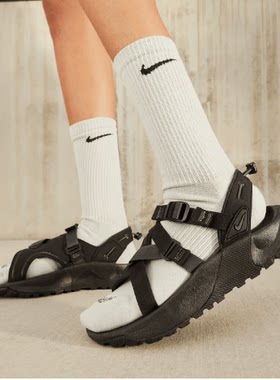 酷动城 Nike 女子户外透气运动减震时尚沙滩凉鞋  FB1949-001