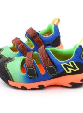 童鞋酷动城凉鞋NEWBALANCE