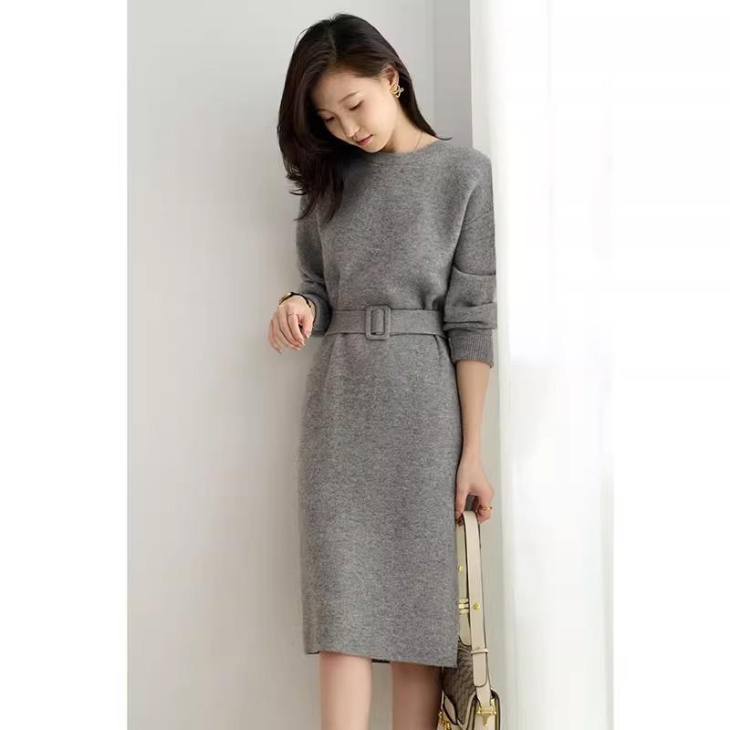 欧洲站2024新款配大衣的毛衣裙中长版内搭打底针织洋装女秋冬季