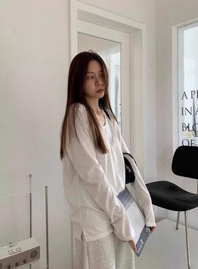2024早秋新款白色长袖T恤女薄款宽松U领中长款叠穿百搭内搭打底衫