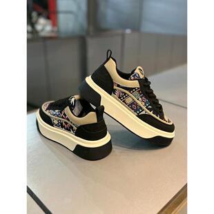 Minimalism 那双 Aquaman 舒适经典 鞋 内增高百搭男鞋 柜里常穿