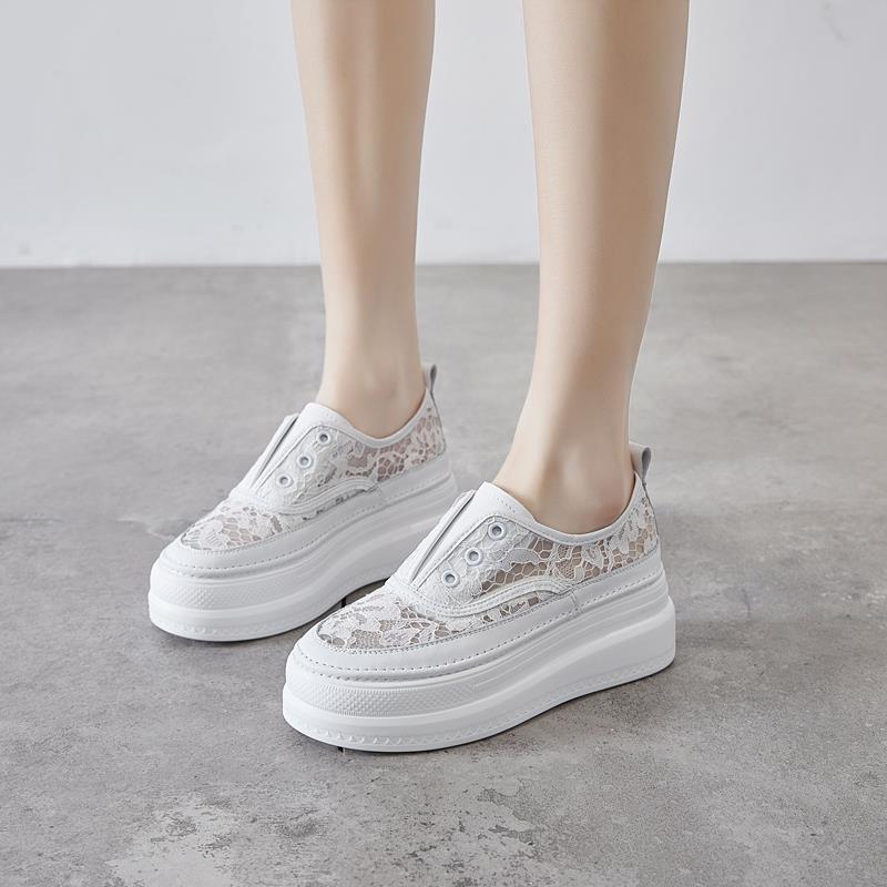 「Daily Gtra」甜言美语の蕾丝网纱厚底一脚蹬女鞋时尚镂空松糕鞋