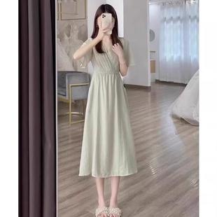 MUAMY夏季 轻奢温柔风独特小清新气质v领收腰显瘦连衣裙女 新款 法式