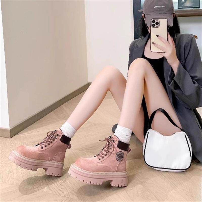 德国粉色马丁靴女小个子冬季新款登山鞋厚底真皮大黄靴高跟短靴子