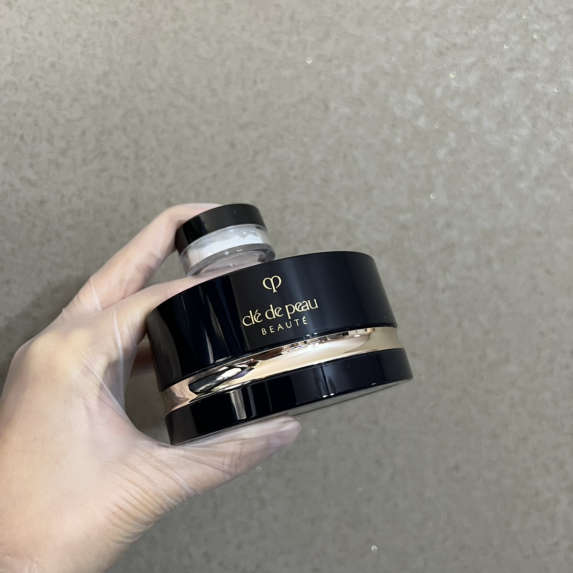 送粉扑新版CPB散粉小样粉蜜持久分装试色便携控油定妆隐形毛孔