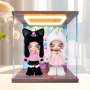 展示盒适用泡泡玛特MOLLY躲猫猫1/8可动人偶透明回灯亚克力防尘罩