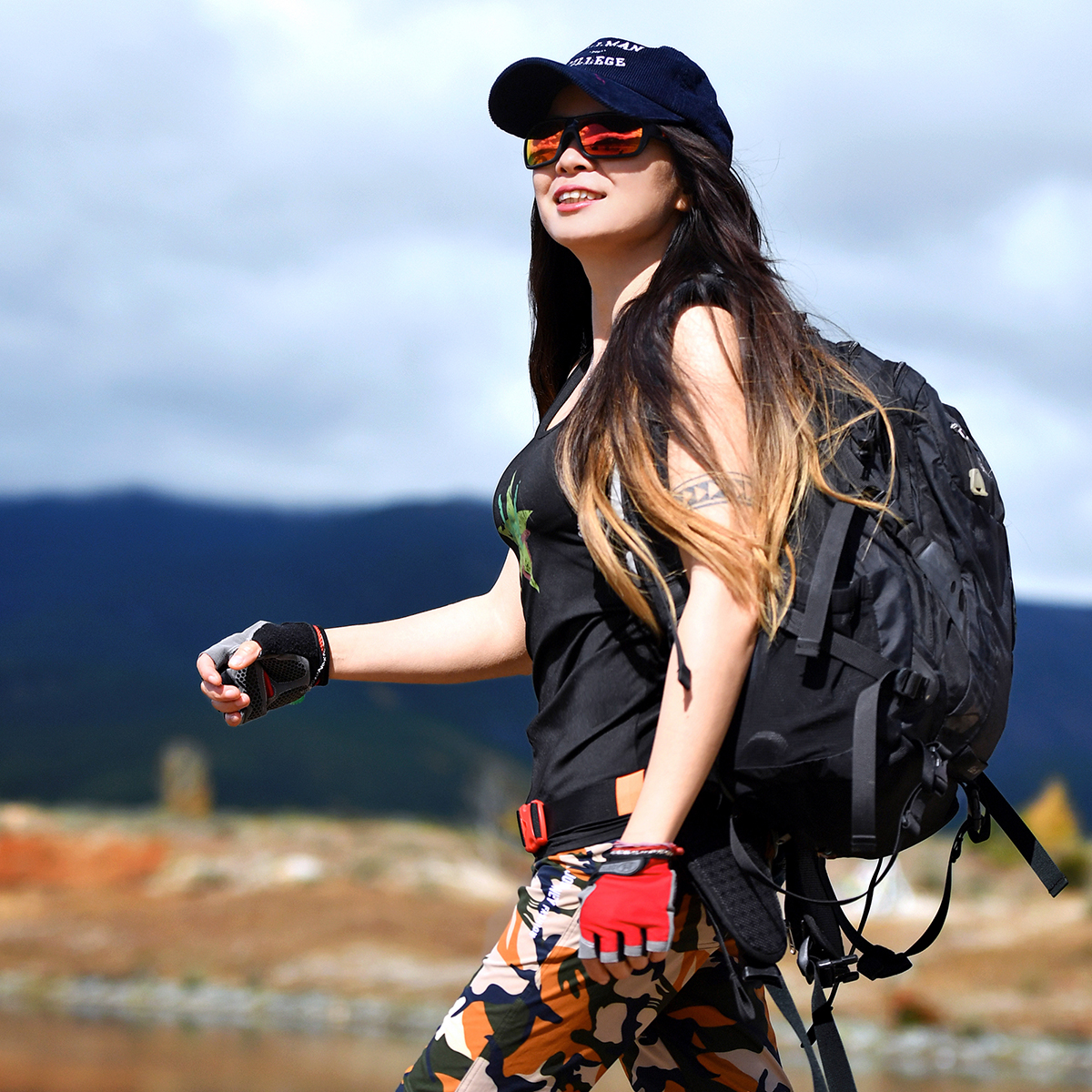 桌尼维斯户外原创速干背心