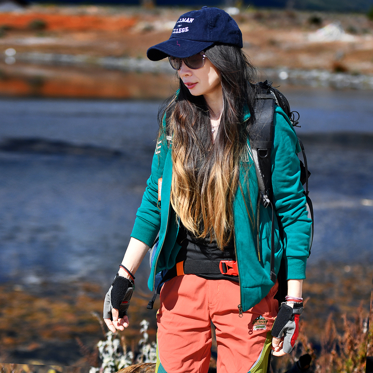 卓尼维斯户外美式复古跑步衣