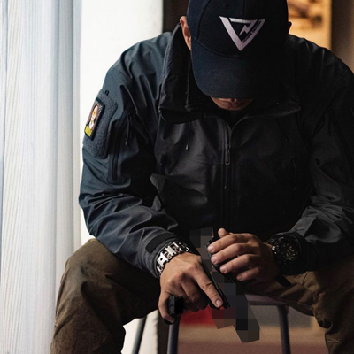 防暴雨级户外服装无标版