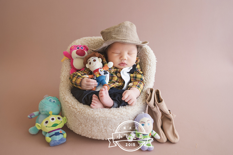 小飞道具警长格子上衣礼帽玩具