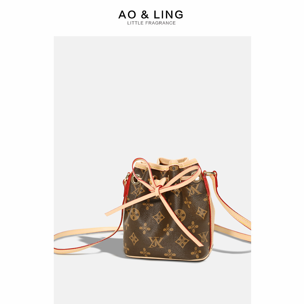 小福袋水桶包2025新款夏季质感女包包迷你单肩斜挎包小包包百搭潮,箱包皮具/热销女包/男包,水桶包,淘宝优惠券,粉丝福利购,淘宝优惠卷