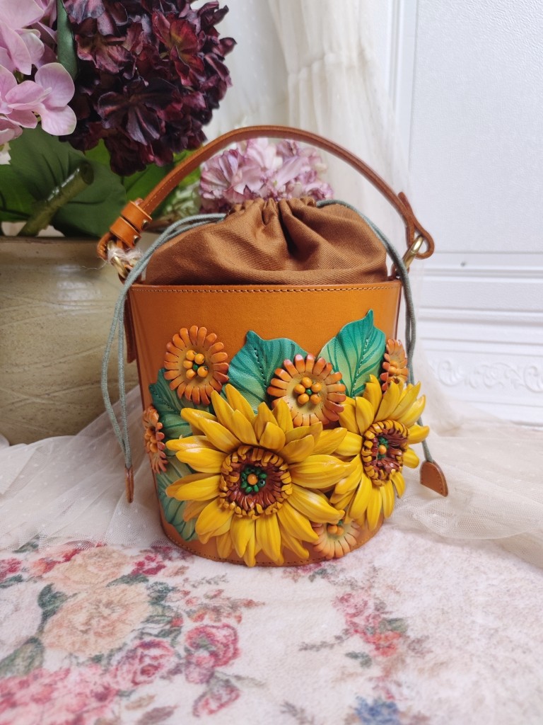 芳圃原创手工牛皮立体花朵复古艺术斜挎多用女水桶包,箱包皮具/热销女包/男包,水桶包,淘宝优惠券,粉丝福利购,淘宝优惠卷