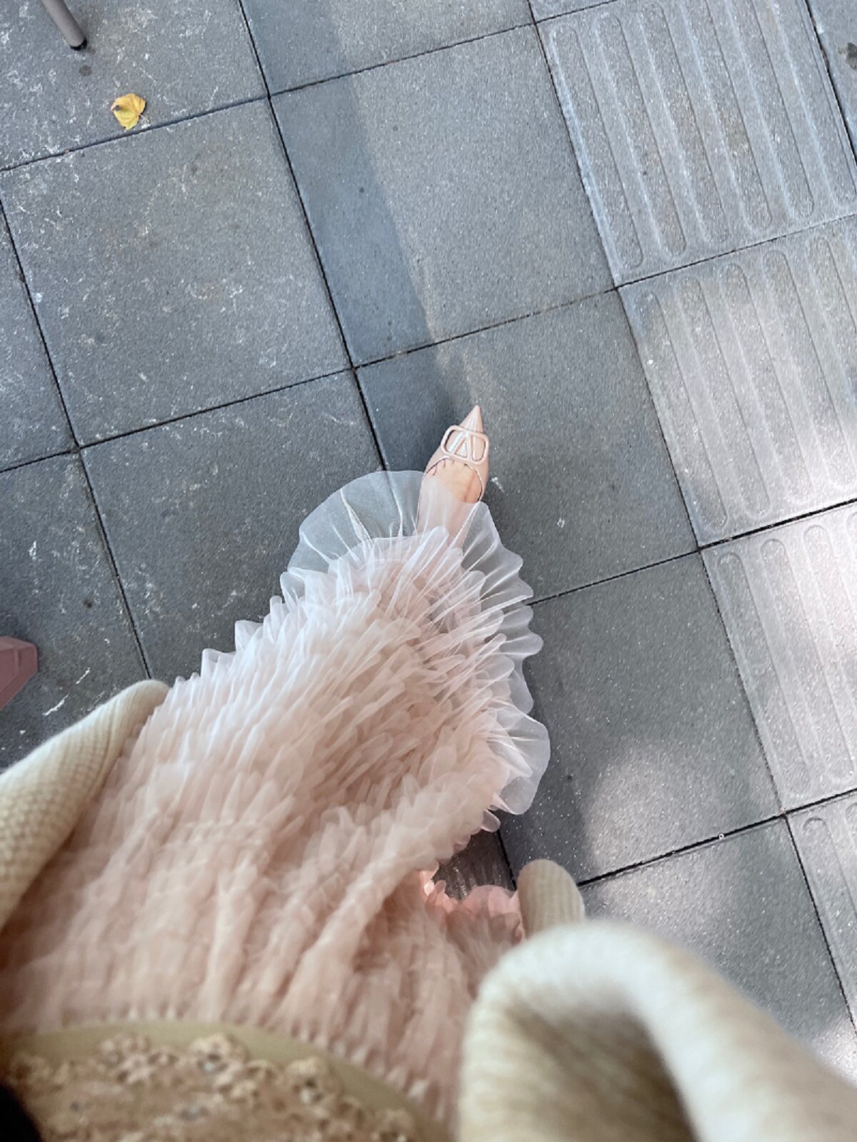 网纱蛋糕半身裙女春秋2023新款裙子仙女白色纱裙百褶长裙