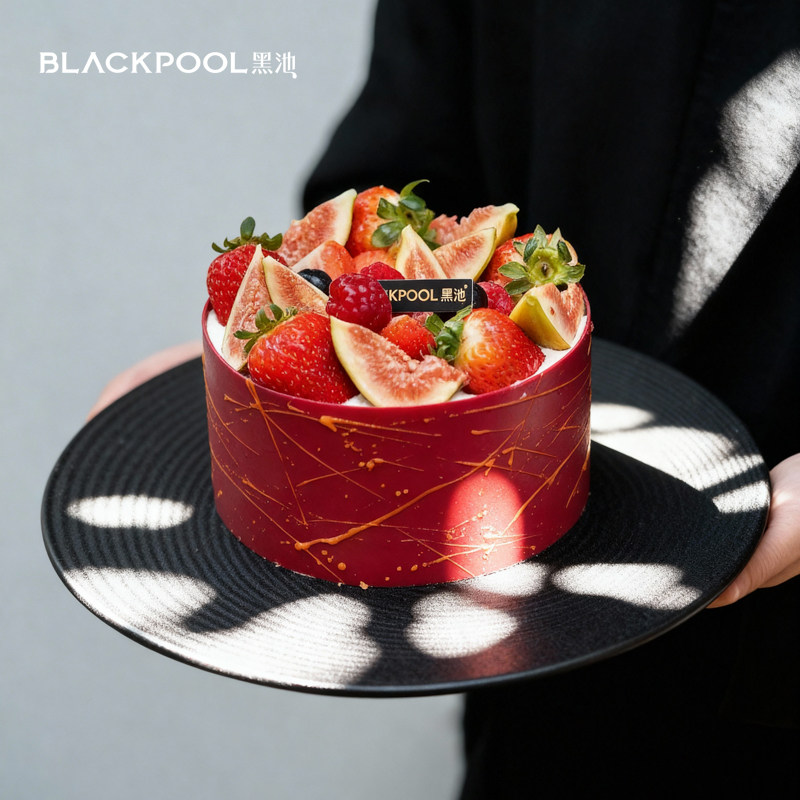 黑池浆果地红丝绒草莓软忌廉节日生日蛋糕广州深圳上海同城配送,零食/坚果/特产,生日/节日蛋糕,淘宝优惠券,粉丝福利购,淘宝优惠卷