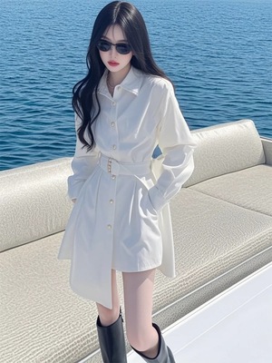 2025新款今年流行爆款小个子漂亮独特小香风白色不规则衬衫连衣裙