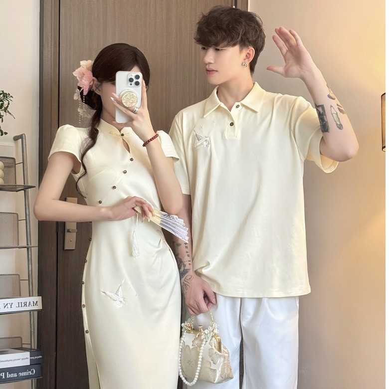 拓拓新中式文艺女改良旗袍国风立领气质纯棉蝴蝶绣花连衣裙情侣装
