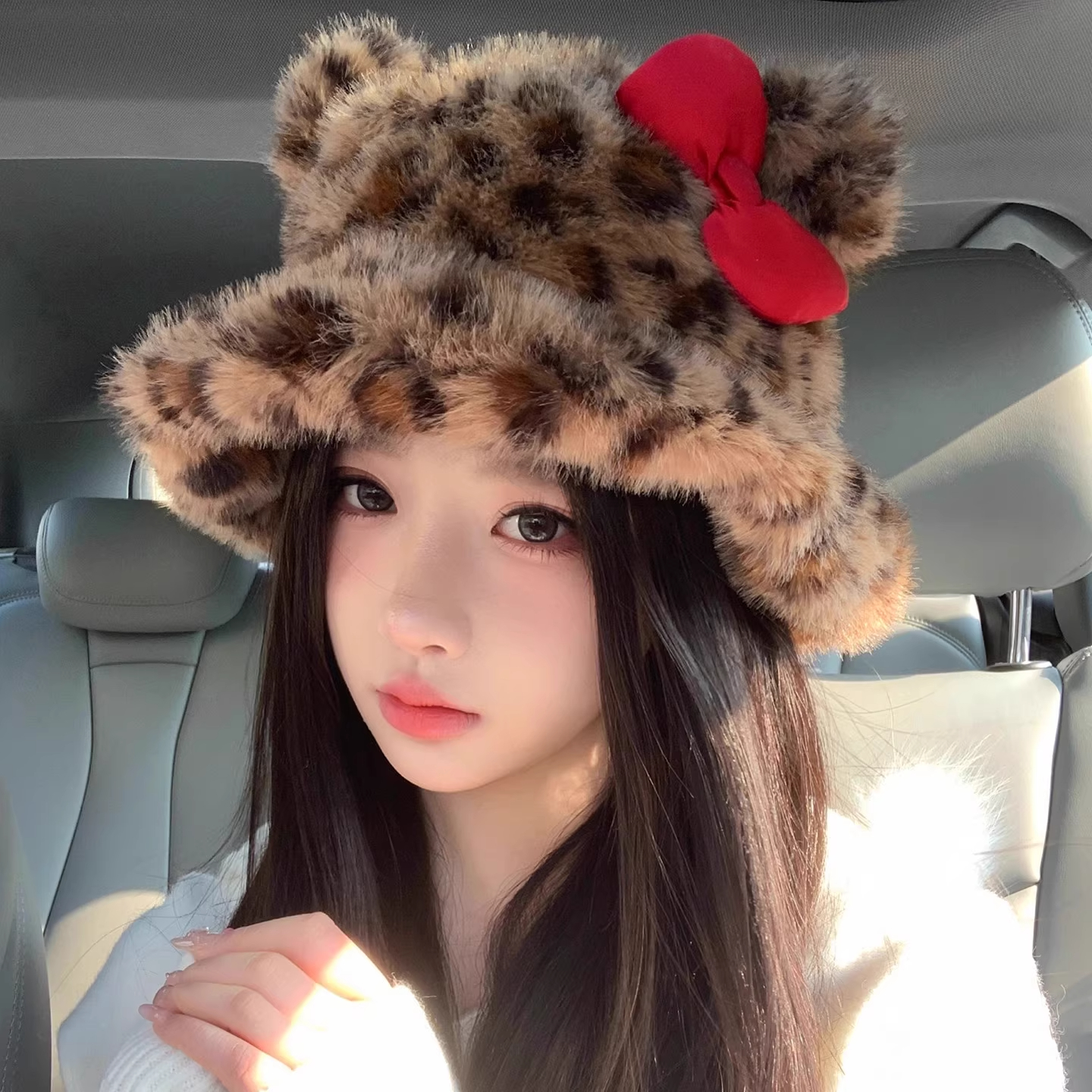 2025新款豹纹百搭显脸小毛绒帽女