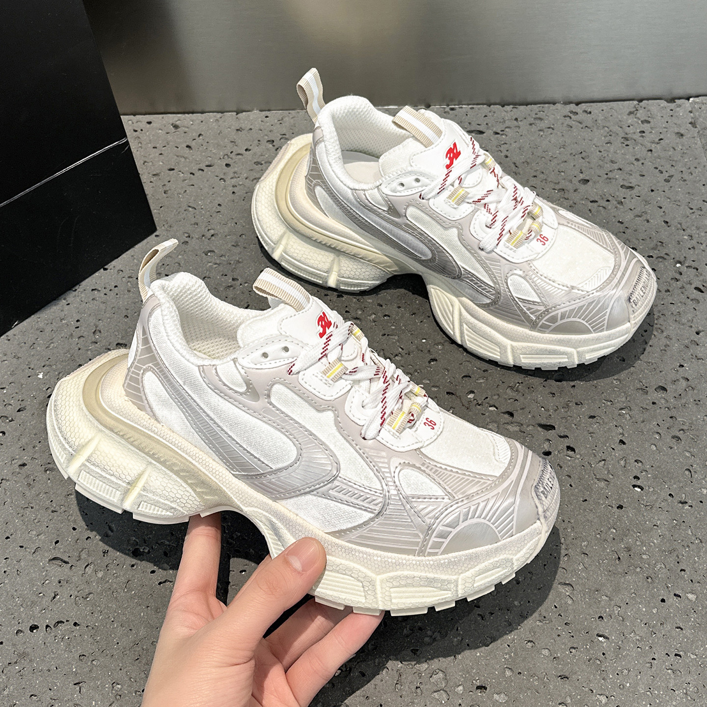 春季超火时尚老爹鞋女2026新款爆款厚底轻便不累脚运动休闲跑步鞋,女鞋,时尚休闲鞋,淘宝优惠券,粉丝福利购,淘宝优惠卷