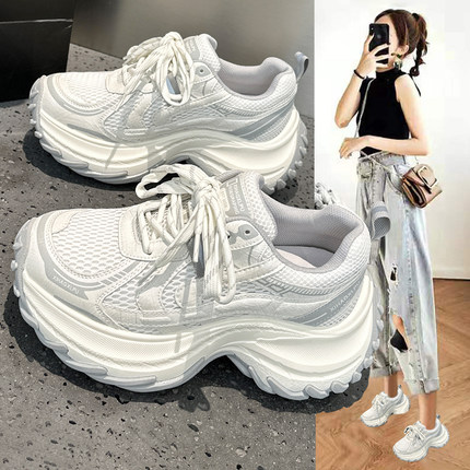 巨好看不累脚超火老爹鞋女2026秋季新款爆款厚底增高运动休闲跑鞋