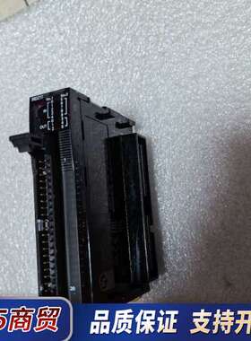 CJ2M-MD211，PLC一个，年份新21年，成色好议价