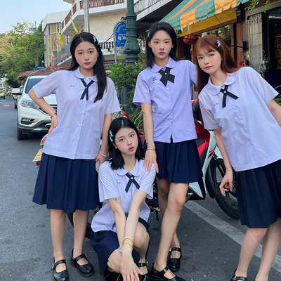 鞠婧祎赵露思同款泰国校服