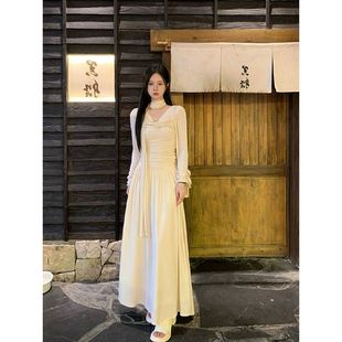 法式温柔系内搭打底长裙女初秋新款荡领飘带超好看配大衣连衣裙子