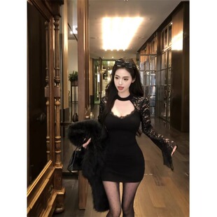 纯欲风性感低胸配大衣包臀裙女春秋新款修身蕾丝拼接挂脖连衣裙子