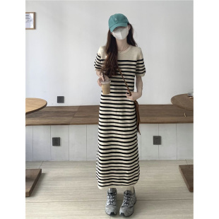 韩系chic古着条纹茶歇裙女夏2026新款慵懒宽松遮肉显瘦撞色连衣裙