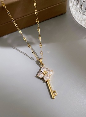 复古风钥匙钛钢项链女ins铜微镶气质小众设计感流苏锁骨链毛衣链