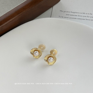 网红同款荷叶不规则耳钉天然淡水珍珠耳夹无耳洞高级感蚊香盘耳饰