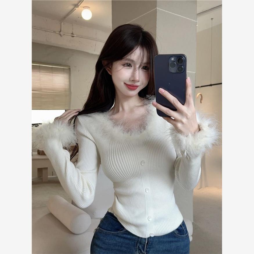 小众设计感袖口拼接羽毛