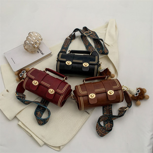 复古包包女2023新款潮时尚百搭斜挎包高级感手提波士顿圆