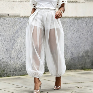 女式纯色休闲宽松灯笼裤Solid color casual loose lantern pants