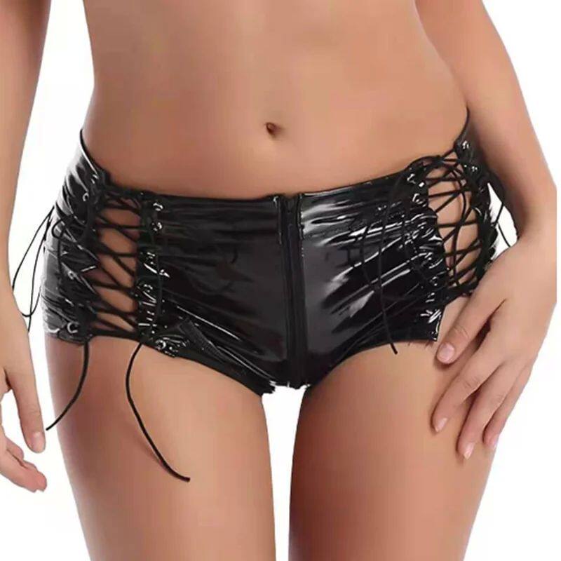 Bright hollow patent leather shorts women 女亮面镂空漆皮短裤