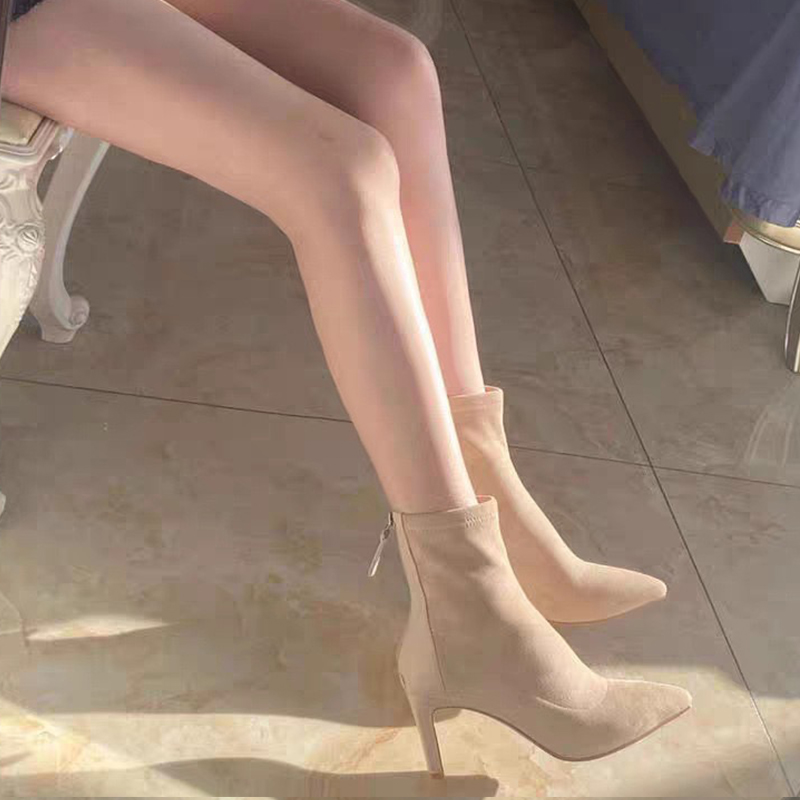 敲显瘦~好穿！绒面弹力瘦瘦靴