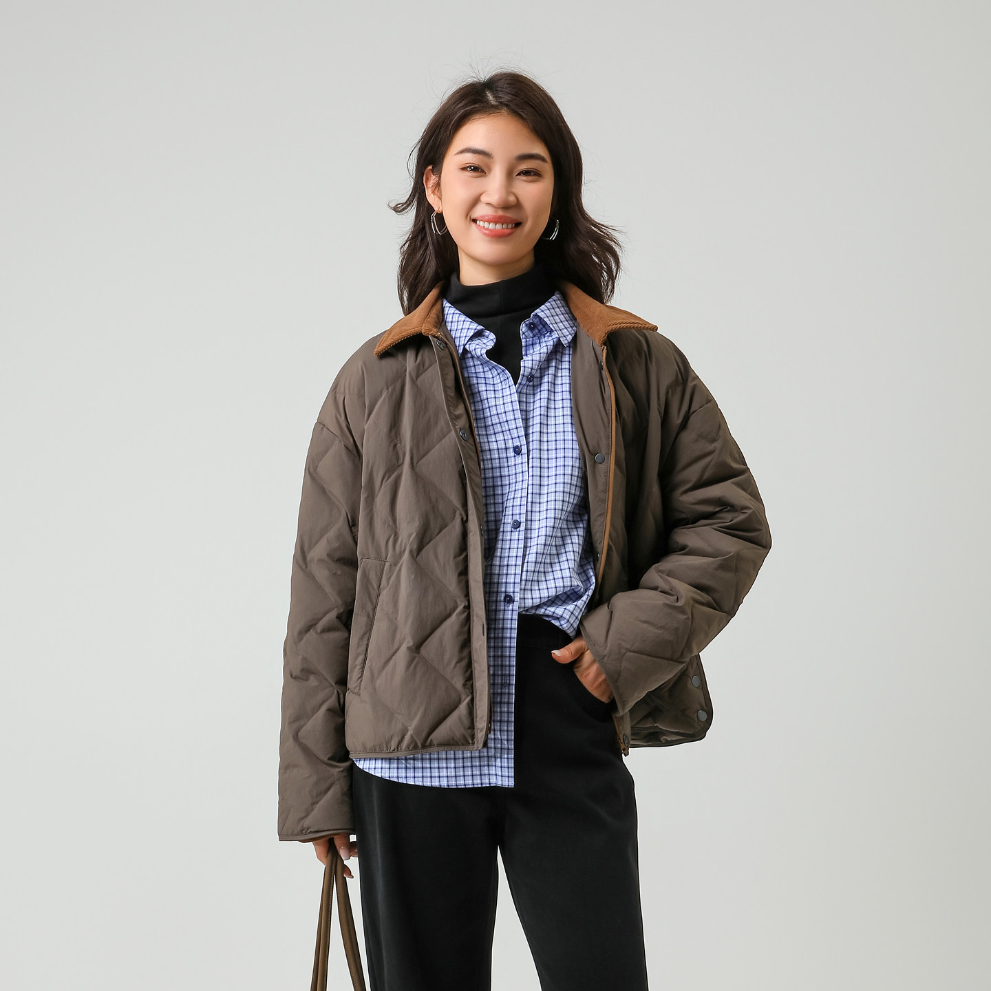 BBFER本依凡巴恩风短款羽绒服冬季立领女加厚外套95白鸭绒0294,女装/女士精品,羽绒服,淘宝优惠券,粉丝福利购,淘宝优惠卷