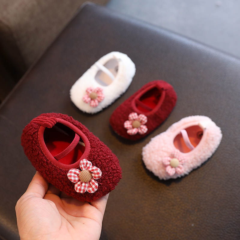 旋风小熊婴儿女宝宝公主软鞋春秋