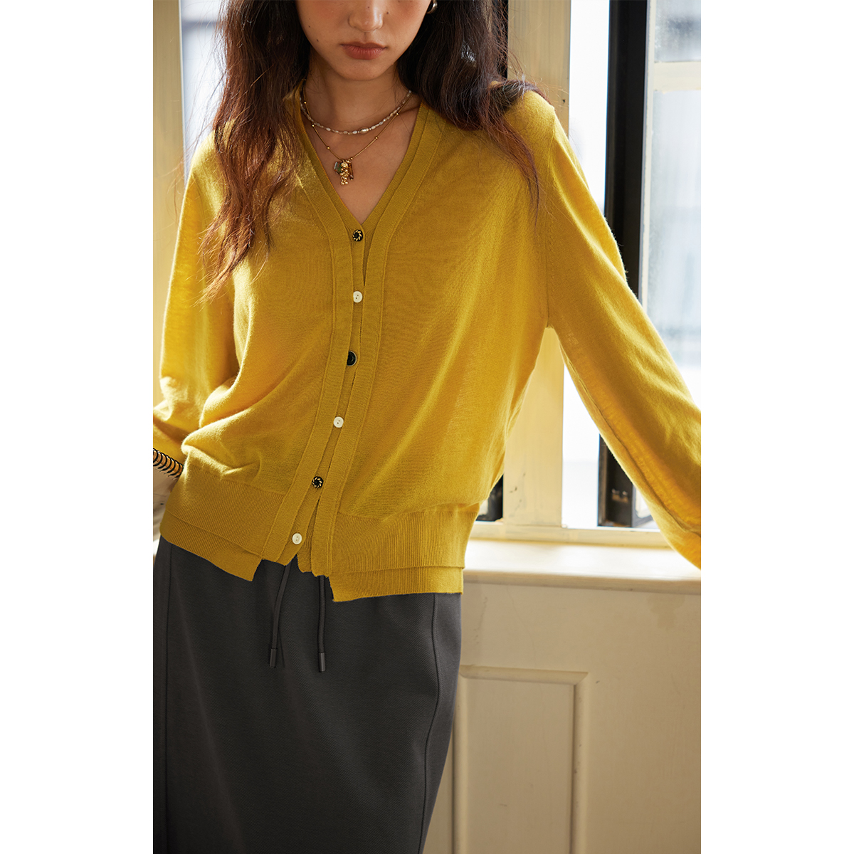 solighter羊毛假两件v领针织开衫