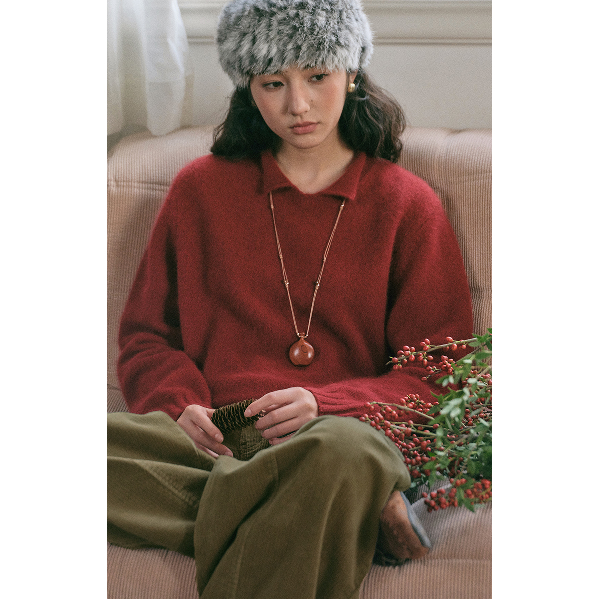 solighter兔毛卷边领套头毛衣