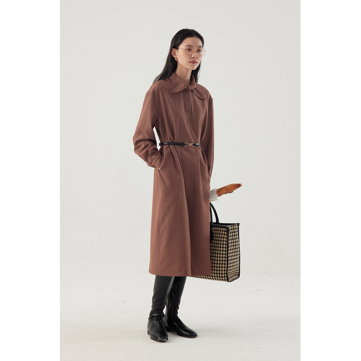 法式复古H型羊毛纯色长袖