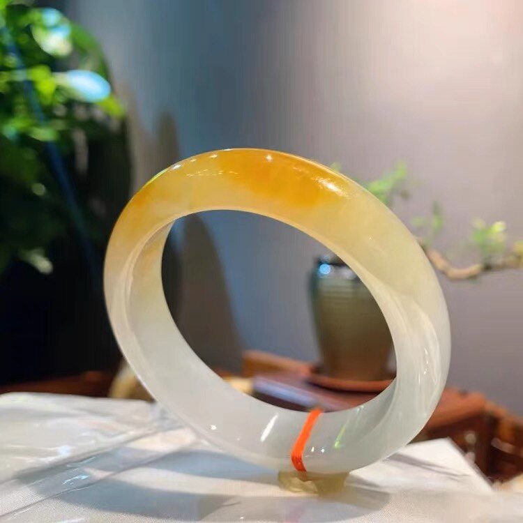 缅甸玉镯老坑翡翠玉手镯黄翡正圈半山水润黄翡玉镯子少女款送礼物