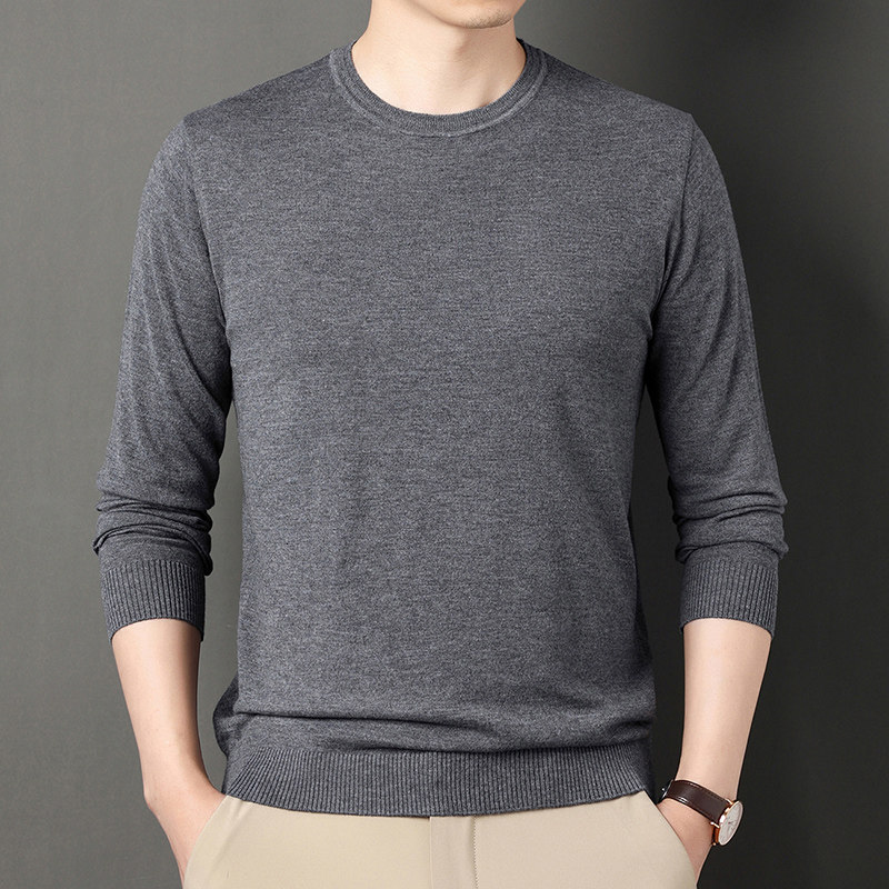 春秋季薄款打底衫上衣男士薄款长袖针织衫纯色休闲内搭圆领毛衣男