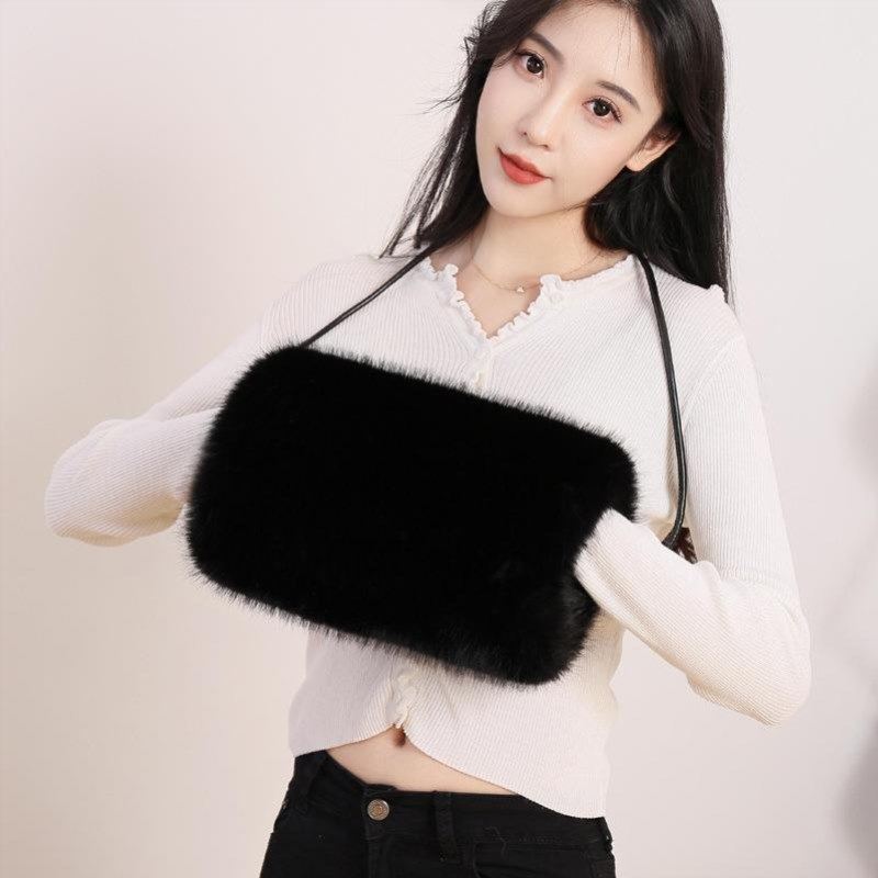冬季加厚毛毛手套女老人保暖手筒宝毛绒保暖抱枕捂手笼中老年防风