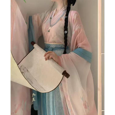 魏晋风汉服女印花交领广袖古装