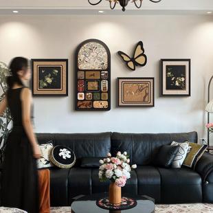 中古风客厅装饰画高级感蝴蝶沙发背景墙挂画法式复古艺术组合壁画