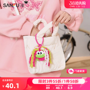 三福挎包女包新款时尚休闲简约字母包包玩偶挂件通勤托特包476992