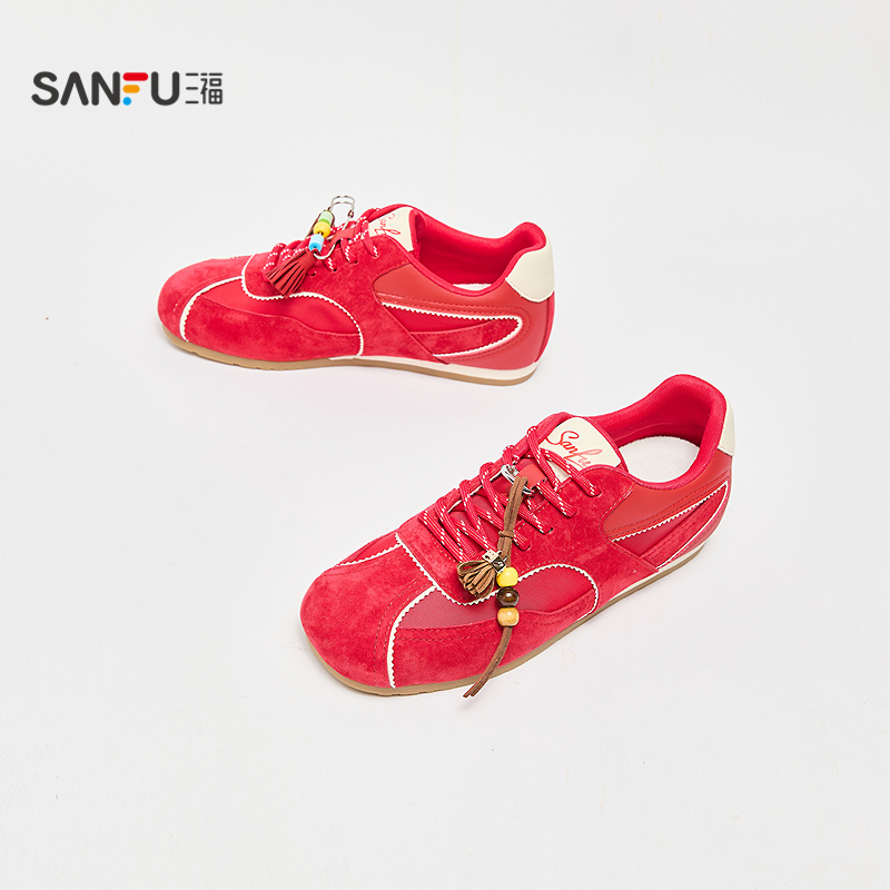 三福女低帮板鞋秋季复古韩系撞色串珠薄底德训鞋女鞋846014