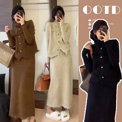 孕妇秋冬韩系不显怀连衣裙套装