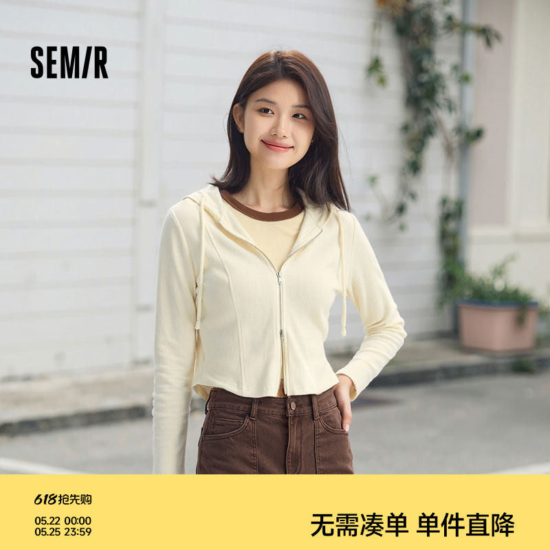 森马外套女短款分割纯色显瘦小个子衣服秋季正肩紧身连帽夹克百搭