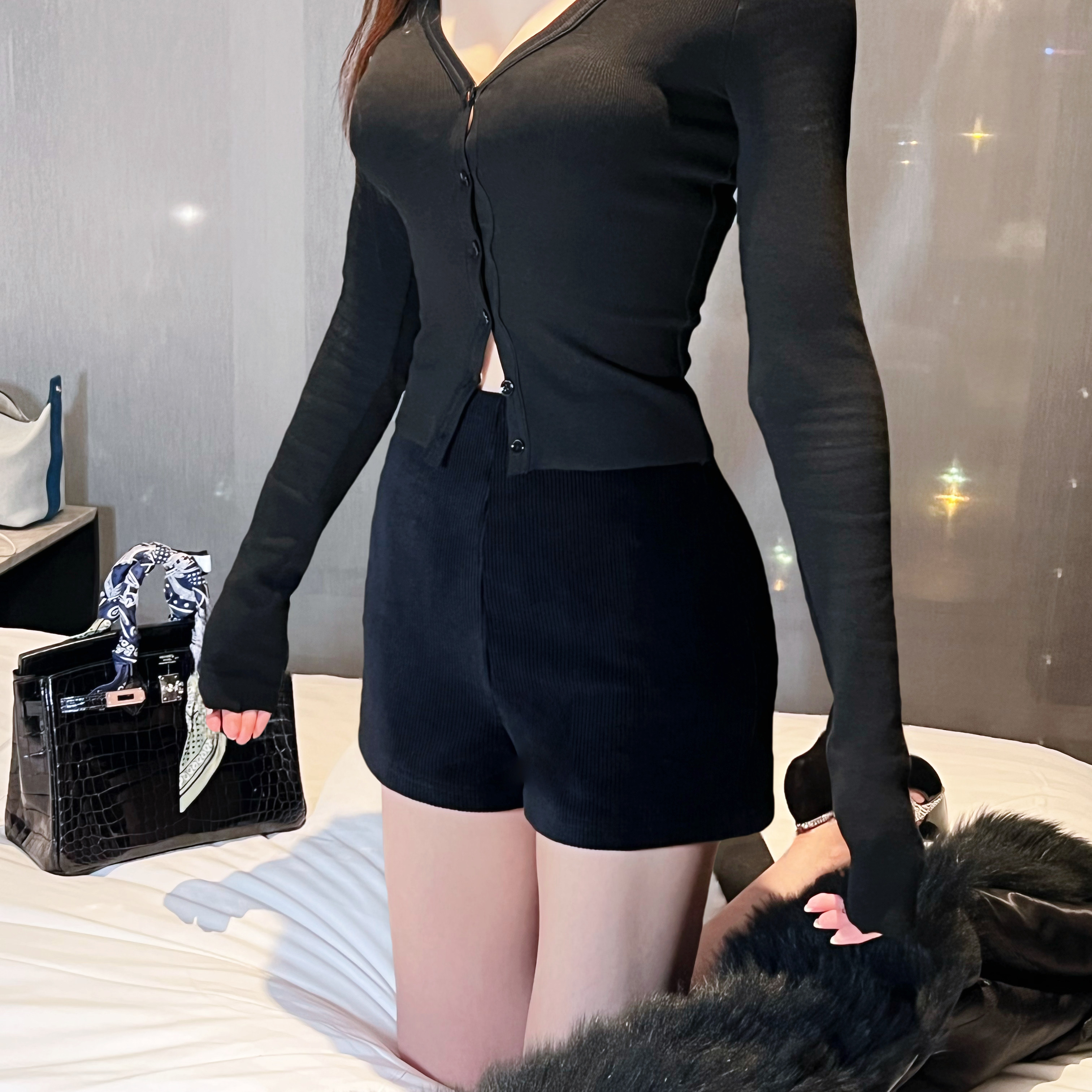 10.10Winema晓雪 黑色丝绒灯草绒短裤 基础款秋冬打底单穿超短裤,运动/瑜伽/健身/球迷用品,瑜伽中/短裤,淘宝优惠券,粉丝福利购,淘宝优惠卷